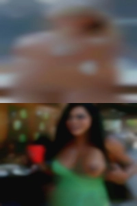 Discreet horny women AZ swingers!